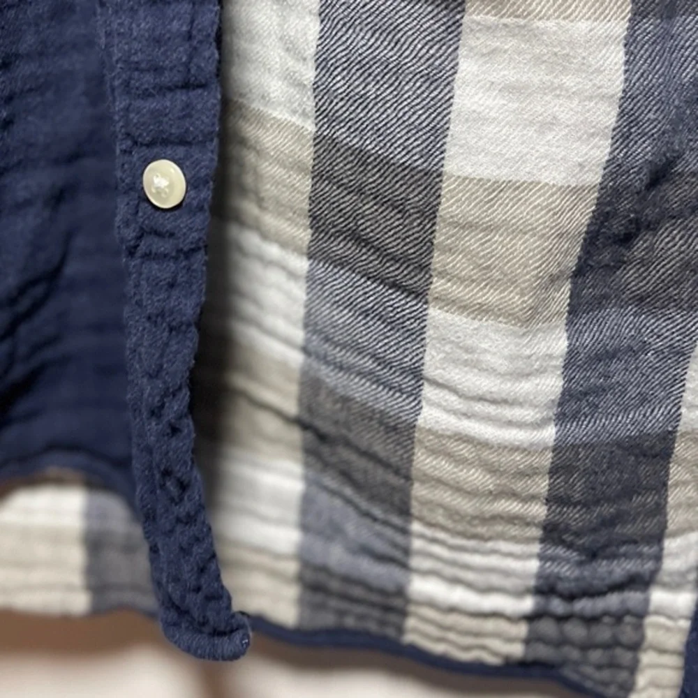 J Crew Every Stitch Considered Slim Fit 100%‎ Cotton Button Down shirt